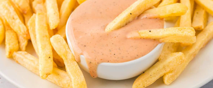 French fries with sauce